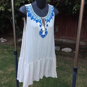 NWT EMBROIDERED PEASANT GIRL SWING DRESS W/ RUFFLE S